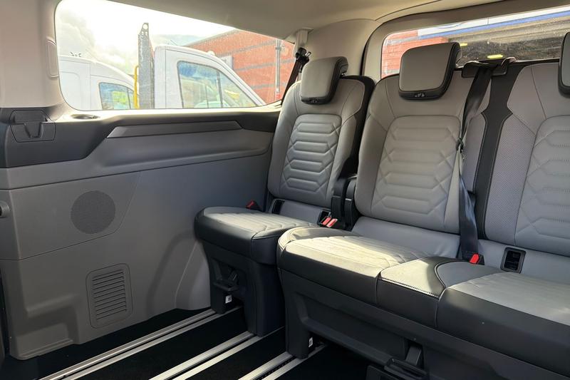 Used Ford Tourneo Custom 2025 for sale - 77088117: Photo 9