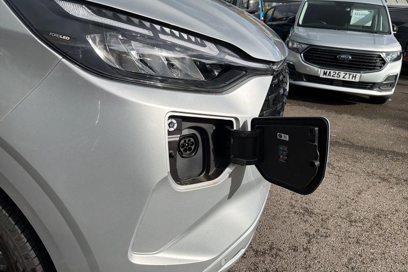 Used Ford Tourneo Custom 2025 for sale - 76557368: Photo 8