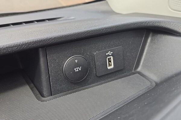Used Ford Transit Custom 2023 for sale - 75399297: Photo 33