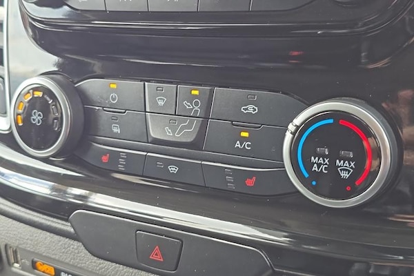 Used Ford Transit Custom 2023 for sale - 75399297: Photo 37