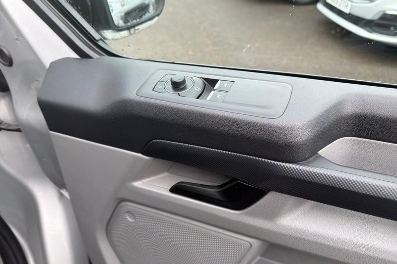 Used Ford Transit Custom 2025 for sale - 76557338: Photo 19