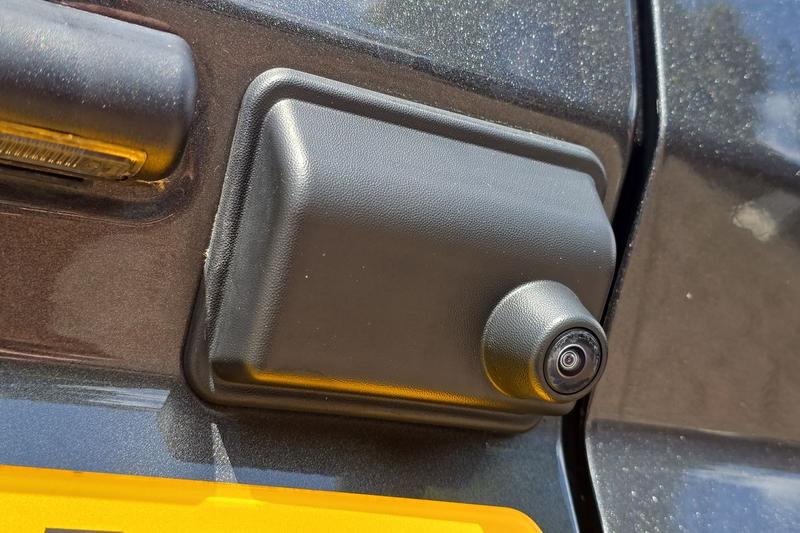 Vehicle 29