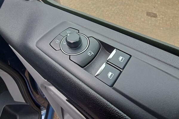 Used Ford Transit Custom 2025 for sale - 76302780: Photo 18