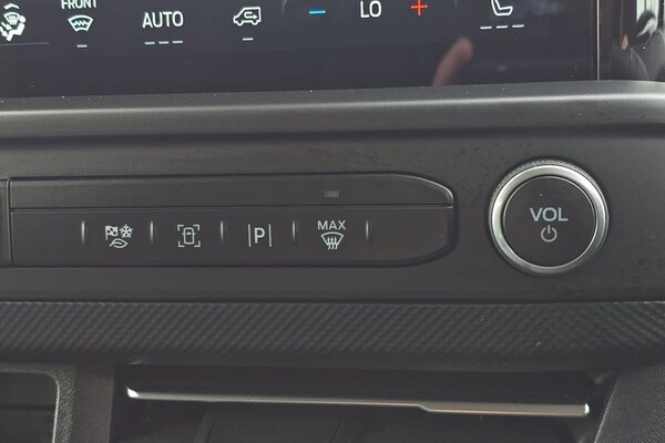 Used Ford Transit Custom 2025 for sale - 76302780: Photo 37