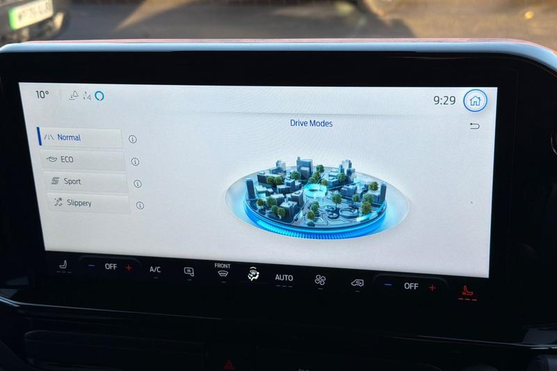 Used Ford Transit Custom 2024 for sale - 76918308: Photo 29