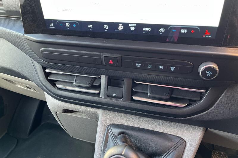 Used Ford Transit Custom 2025 for sale - 76949045: Photo 31