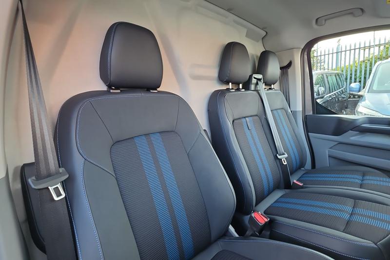 Used Ford E-Transit 2025 for sale - 76882482: Photo 12