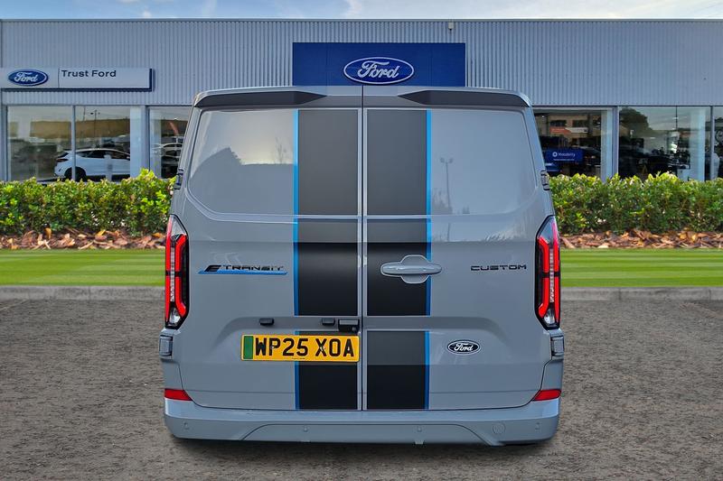 Used Ford E-Transit 2025 for sale - 76882482: Photo 14