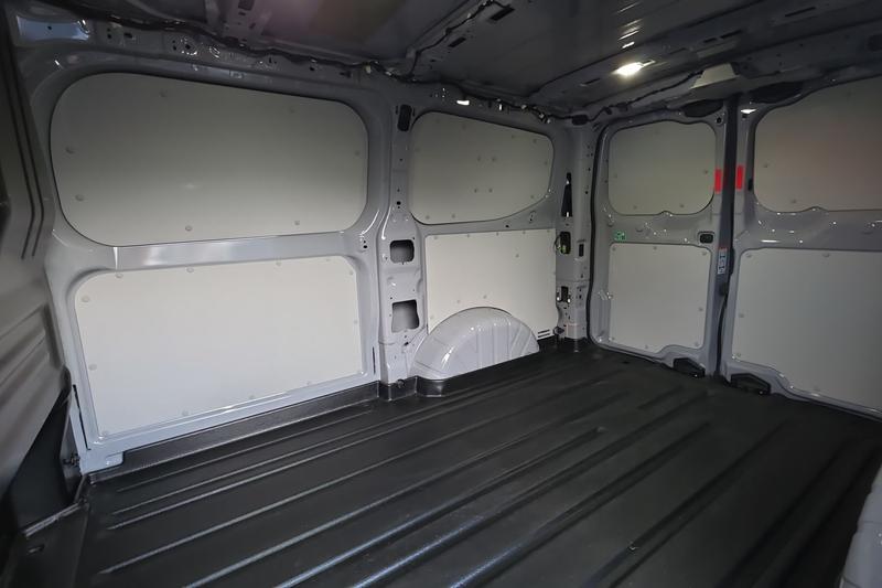 Used Ford E-Transit 2025 for sale - 76882482: Photo 5