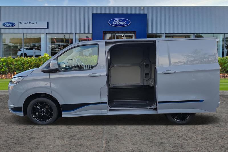 Used Ford E-Transit 2025 for sale - 76882482: Photo 6