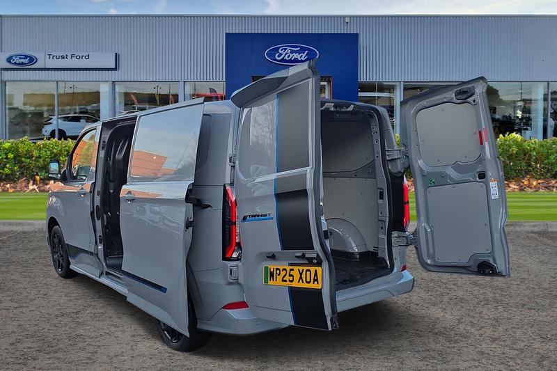 Used Ford E-Transit 2025 for sale - 76882482: Photo 8