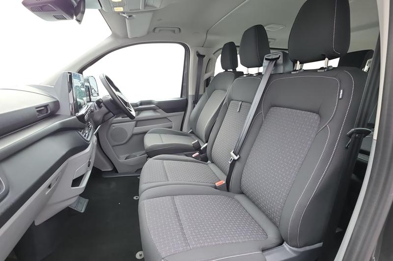 Used Ford Tourneo Custom 2025 for sale - 76631432: Photo 11