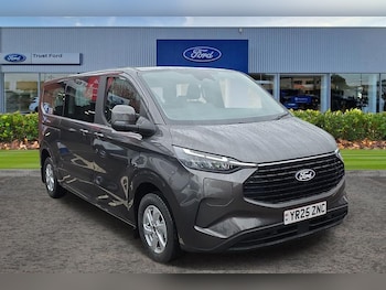 Used Ford Tourneo Custom 2025 for sale - 76631432: Photo