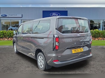 Used Ford Tourneo Custom 2025 for sale - 76631432: Photo