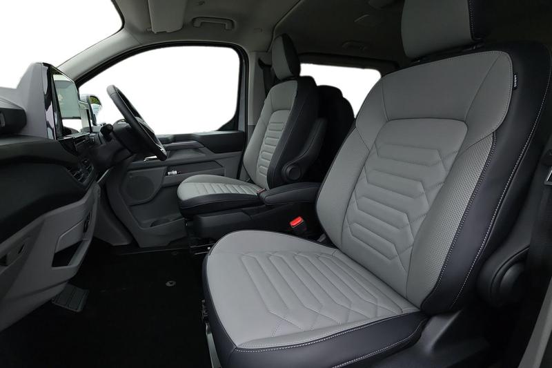 Used Ford Tourneo Custom 2025 for sale - 77848718: Photo 10