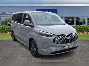 Used Ford Tourneo Custom 2025 for sale - 77848718: Photo