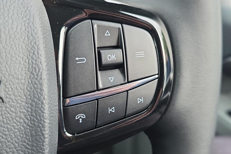 Used Ford Tourneo Custom 2025 for sale - 77848718: Photo 32