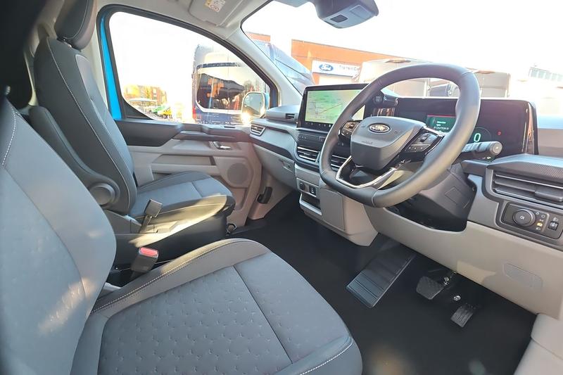 Used Ford Transit Custom 2025 for sale - 77350052: Photo 14