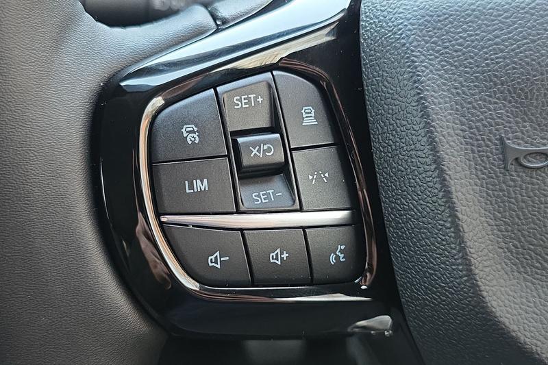 Used Ford Transit Custom 2025 for sale - 77350052: Photo 31