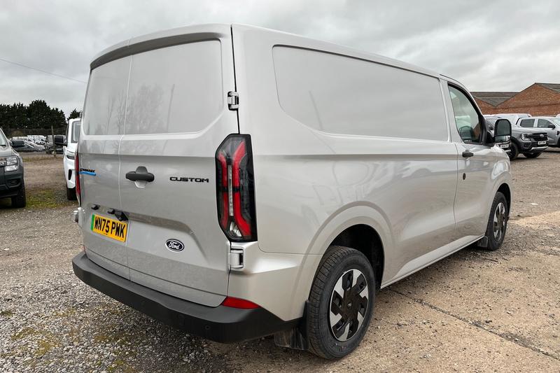 Used Ford Transit Custom 2025 for sale - 78001135: Photo 25