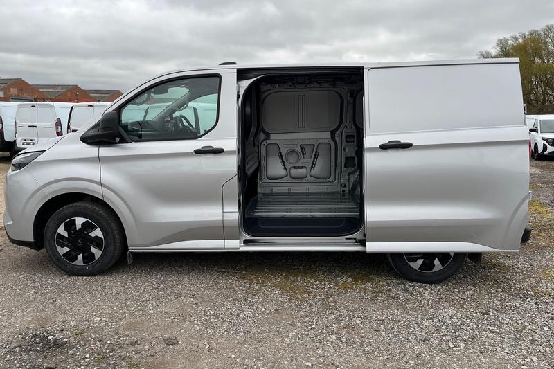 Used Ford Transit Custom 2025 for sale - 78001135: Photo 5