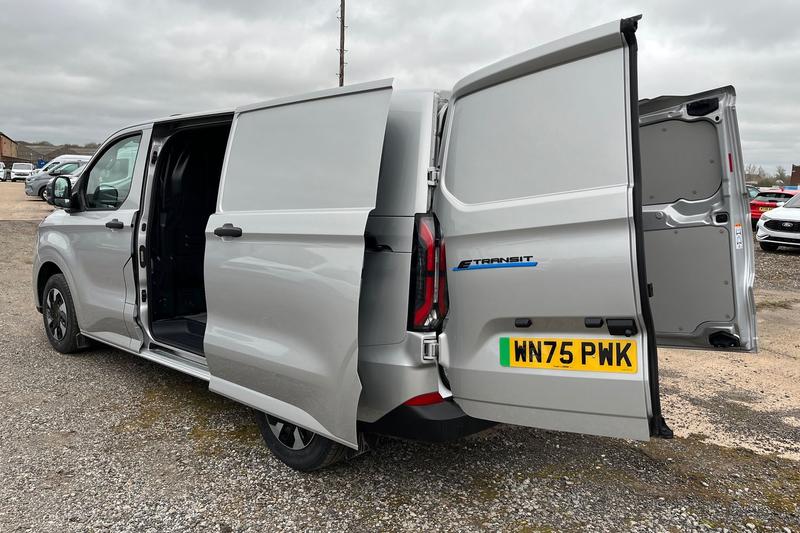 Used Ford Transit Custom 2025 for sale - 78001135: Photo 7