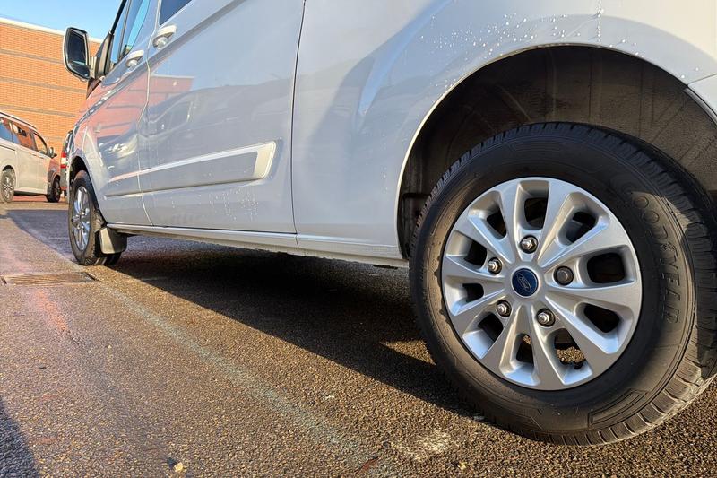 Used Ford Transit Custom 2022 for sale - 76776759: Photo 36