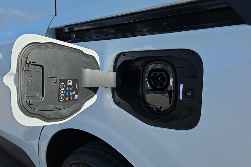 Used Ford Transit Courier 2025 for sale - 78109353: Photo 16