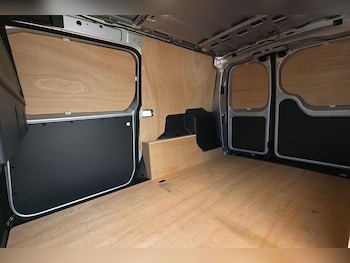 Used Ford Transit Connect 2025 for sale - 78520118: Photo