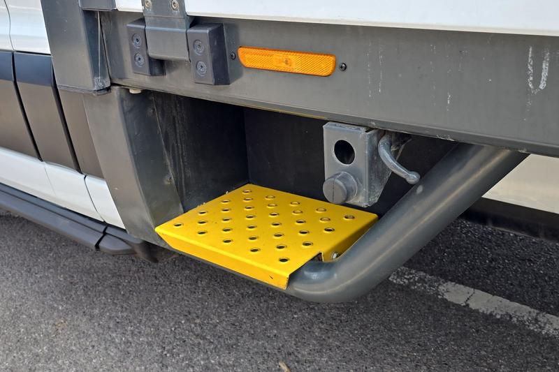 Vehicle 28