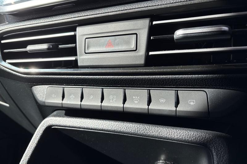 Used Ford Transit Connect 2025 for sale - 78042812: Photo 30