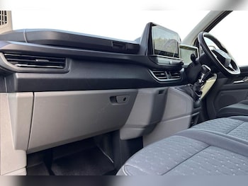 Used Ford Transit Custom 2024 for sale - 79357511: Photo