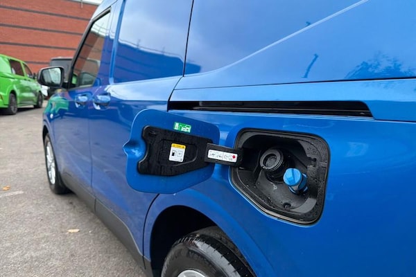 Used Ford Transit Courier 2025 for sale - 76302783: Photo 10