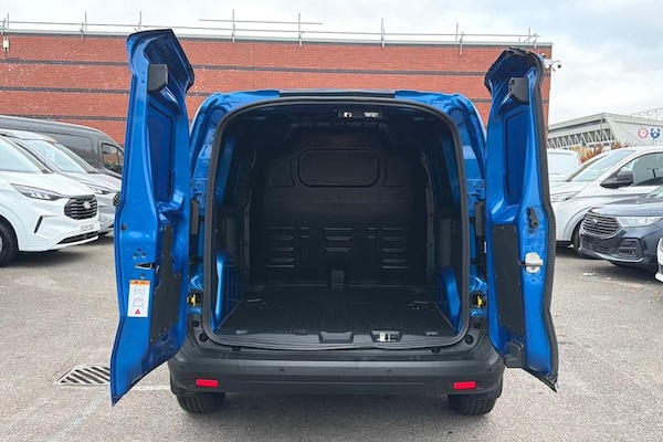 Used Ford Transit Courier 2025 for sale - 76302783: Photo 7