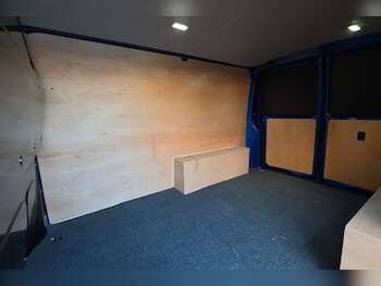 Used Volkswagen Transporter 2022 for sale - 76716343: Photo