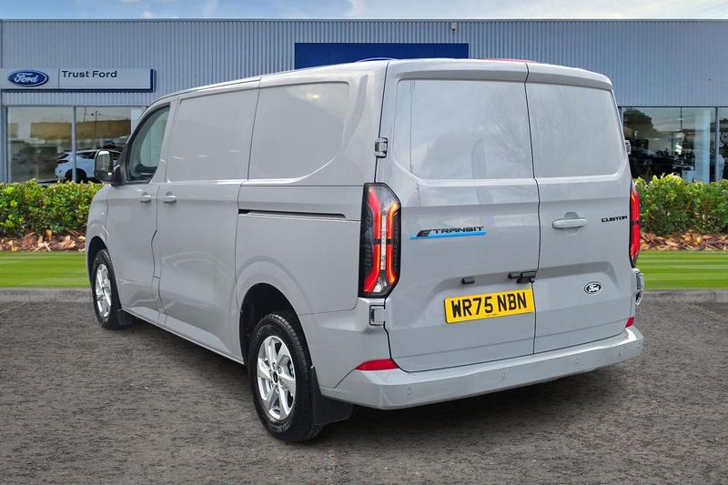 Used Ford Transit Custom 2025 for sale - 77607512: Photo 2