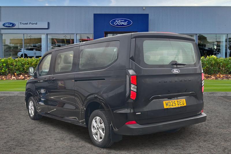 Used Ford Tourneo Custom 2025 for sale - 76791439: Photo 2