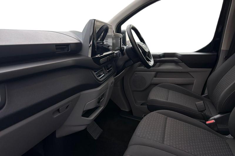 Used Ford Tourneo Custom 2025 for sale - 76791439: Photo 4