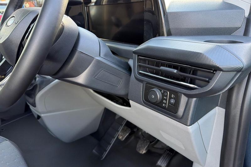 Used Ford Transit Custom 2025 for sale - 76684927: Photo 28