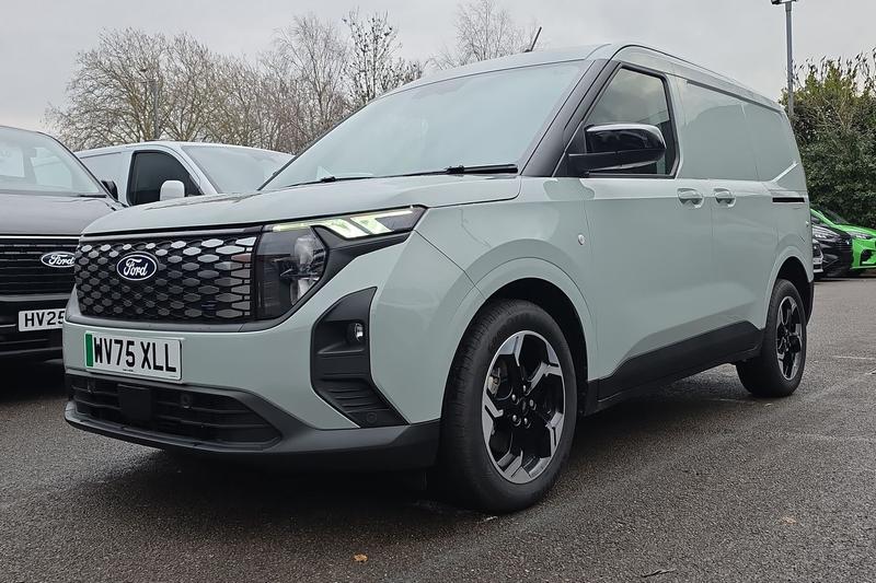 Used Ford Transit Courier 2025 for sale - 77350053: Photo 39