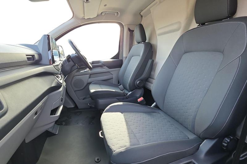 Used Ford Transit Custom 2025 for sale - 77965929: Photo 10