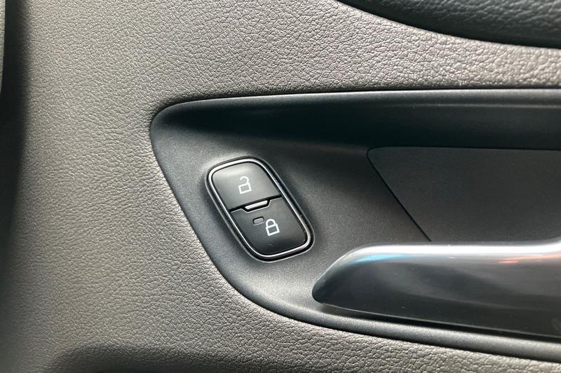 Used Ford Tourneo Custom 2021 for sale - 76338328: Photo 26