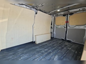Used Ford Transit Custom 2024 for sale - 78753509: Photo