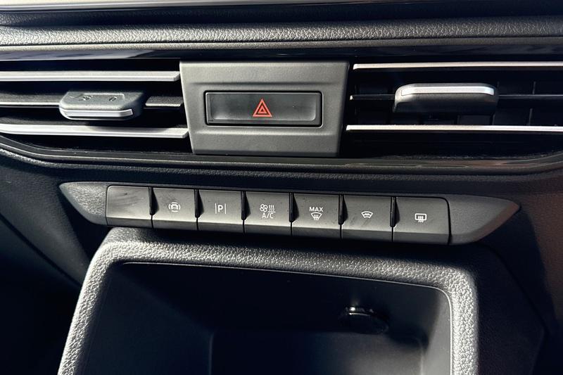 Used Ford Transit Connect 2025 for sale - 76862391: Photo 18