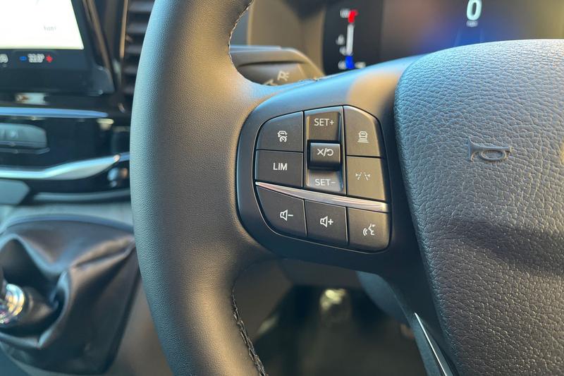 Used Ford Transit 2025 for sale - 76937172: Photo 30