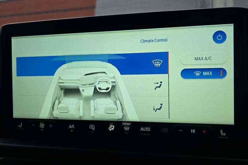 Used Ford Transit Custom 2025 for sale - 77541589: Photo 37