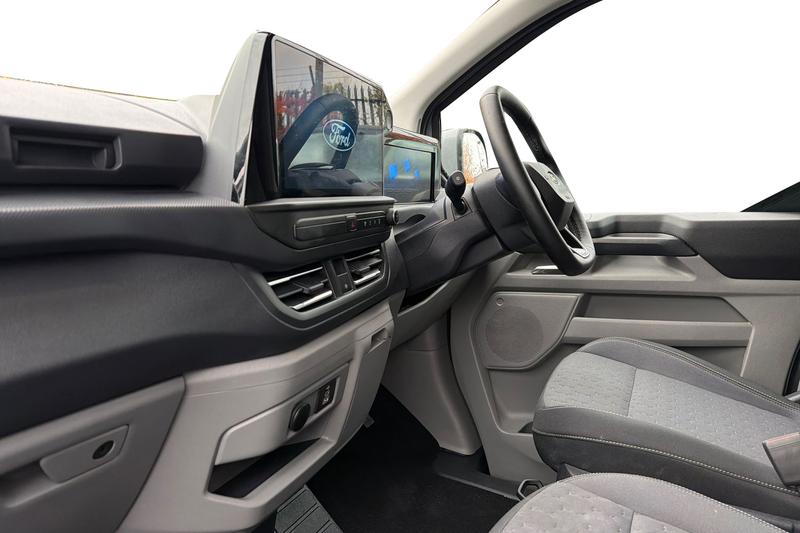 Used Ford Transit Custom 2025 for sale - 76480501: Photo 4