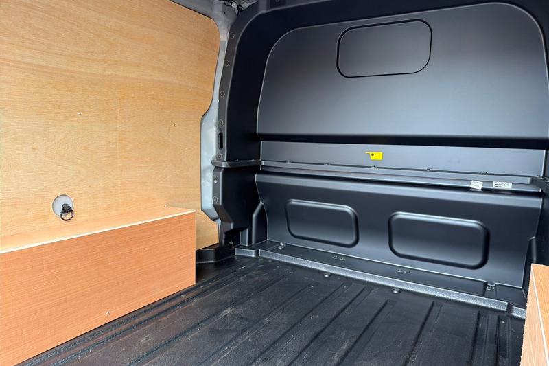 Used Ford Transit Custom 2025 for sale - 76480501: Photo 5