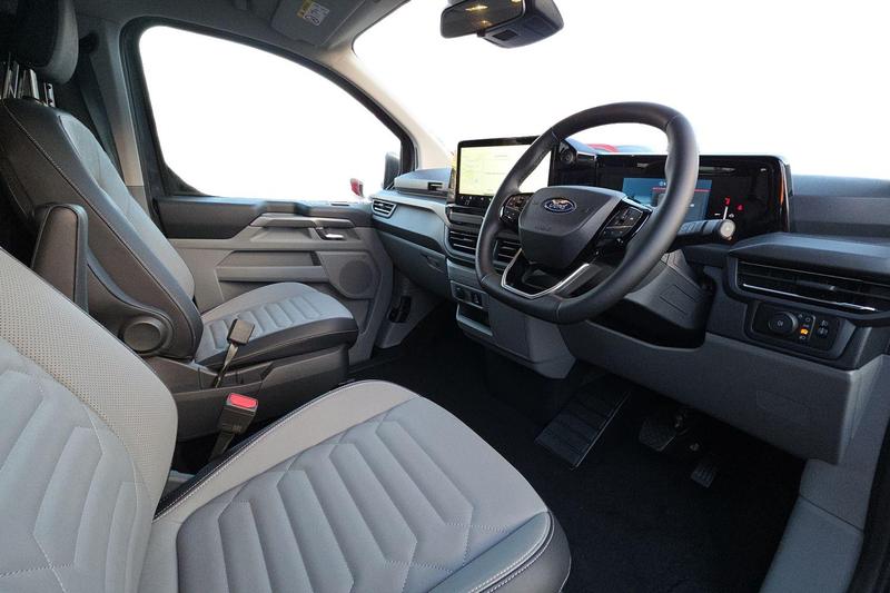 Used Ford E-Tourneo Custom for sale - 77176431: Photo 15