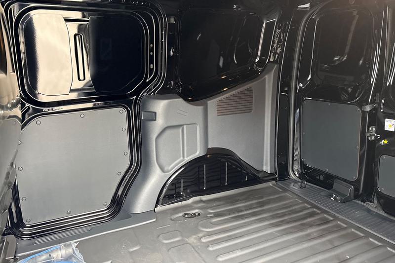 Used Ford Transit Courier 2025 for sale - 78001129: Photo 4